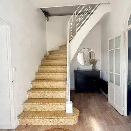 027-maison, 2chambres, Jardin, Parking, Διαμέρισμα *